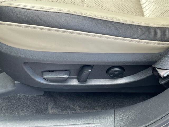 Used 2022 INFINITI QX50 Sensory image 16