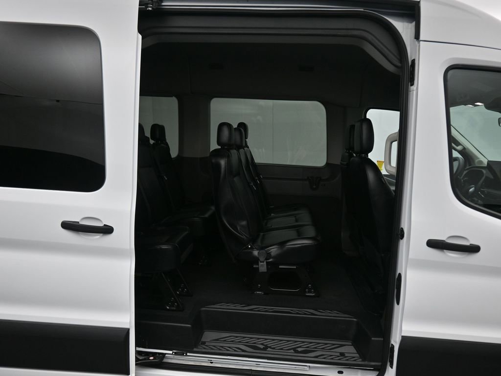 Used 2023 Ford Transit 350 XL image 27