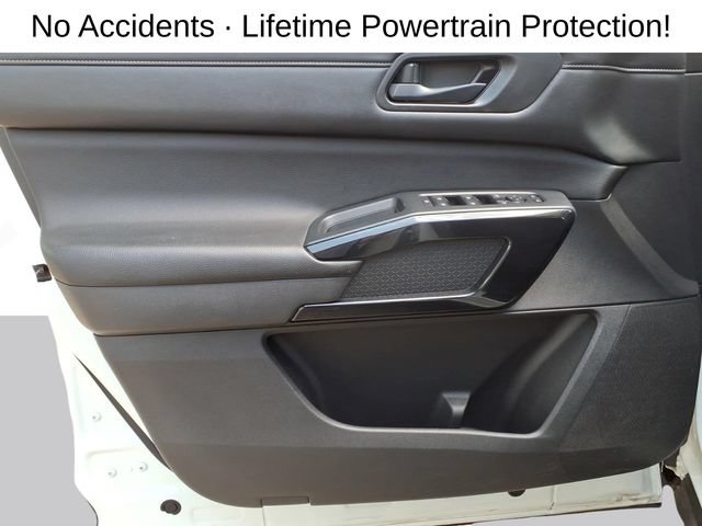 Used 2023 Nissan Pathfinder SV AWD/4WD image 10