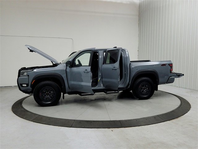 New 2026 Nissan Frontier PRO-4X w/ Pro-4x Convenience Package image 12