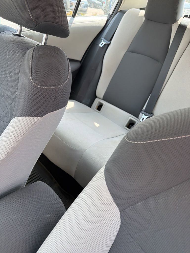 Used 2021 Toyota Corolla LE image 35