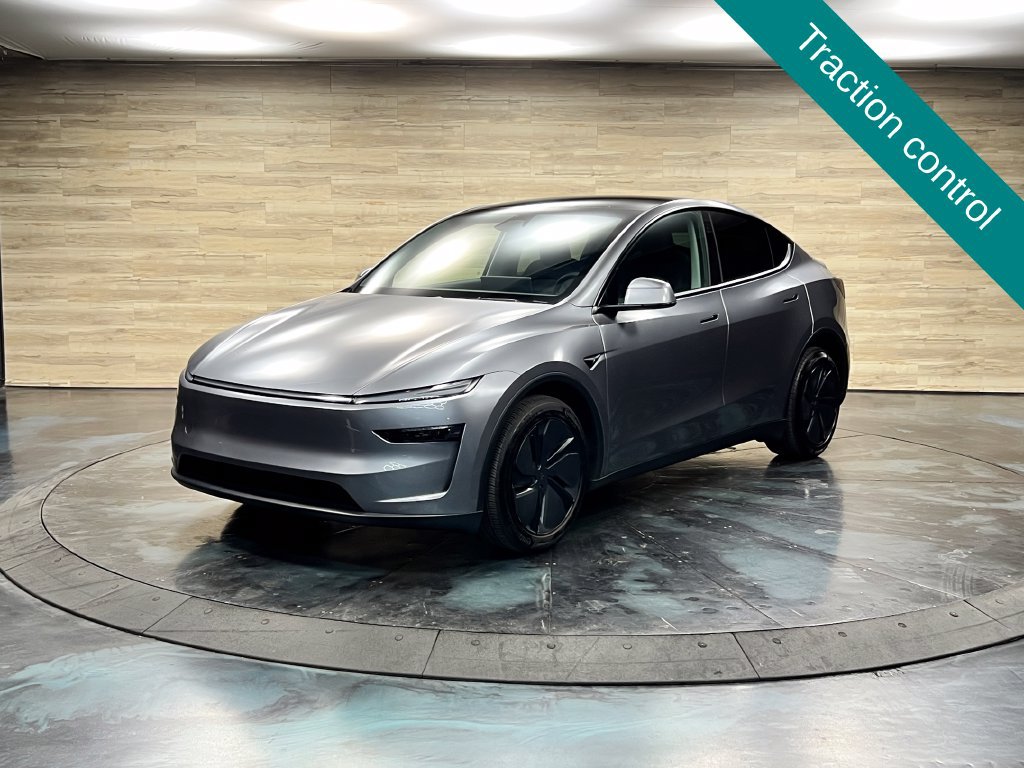 Used 2026 Tesla Model Y Long Range AWD/4WD image 5