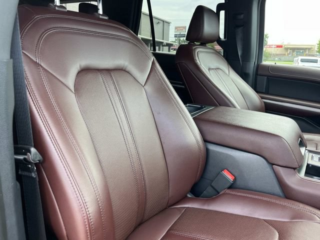 Used 2023 Ford Expedition Limited RWD image 33