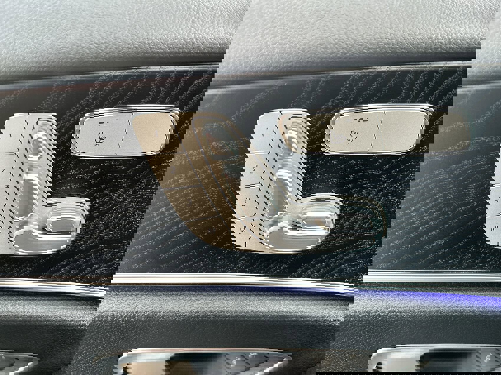 Used 2022 Mercedes-Benz E 350 Sedan image 19