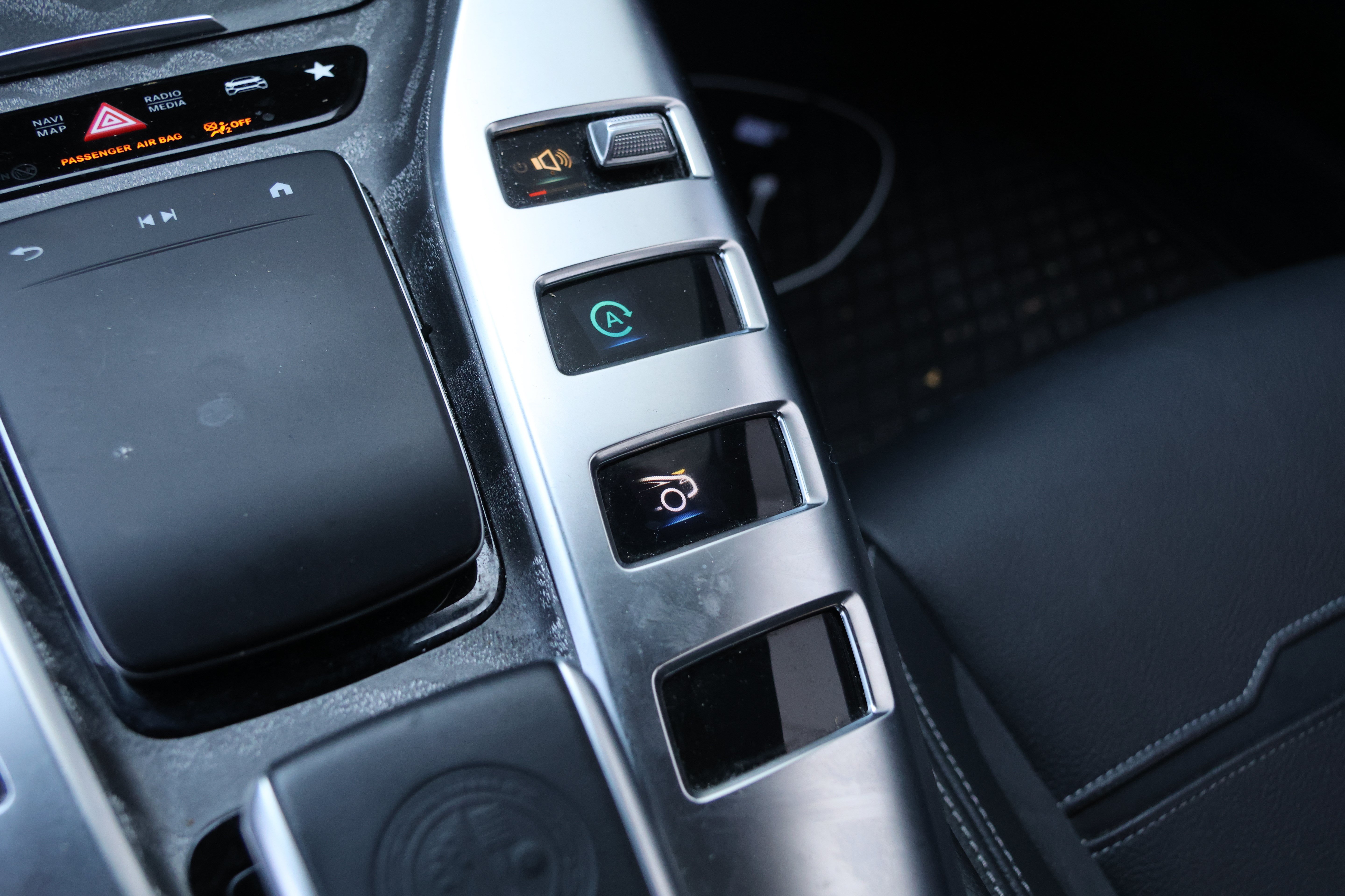 Used 2022 Mercedes-Benz AMG GT 43 image 34