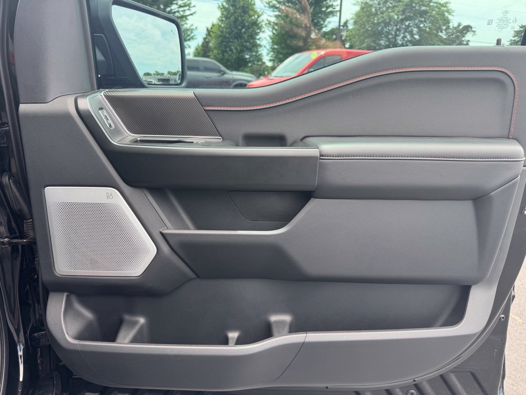 Used 2025 Ford F150 Raptor AWD/4WD image 18