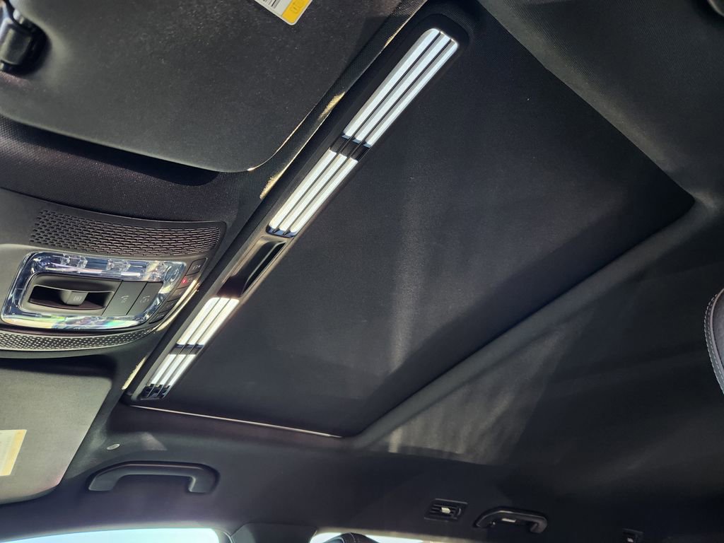 Used 2022 Mercedes-Benz GLS 450 4MATIC image 29