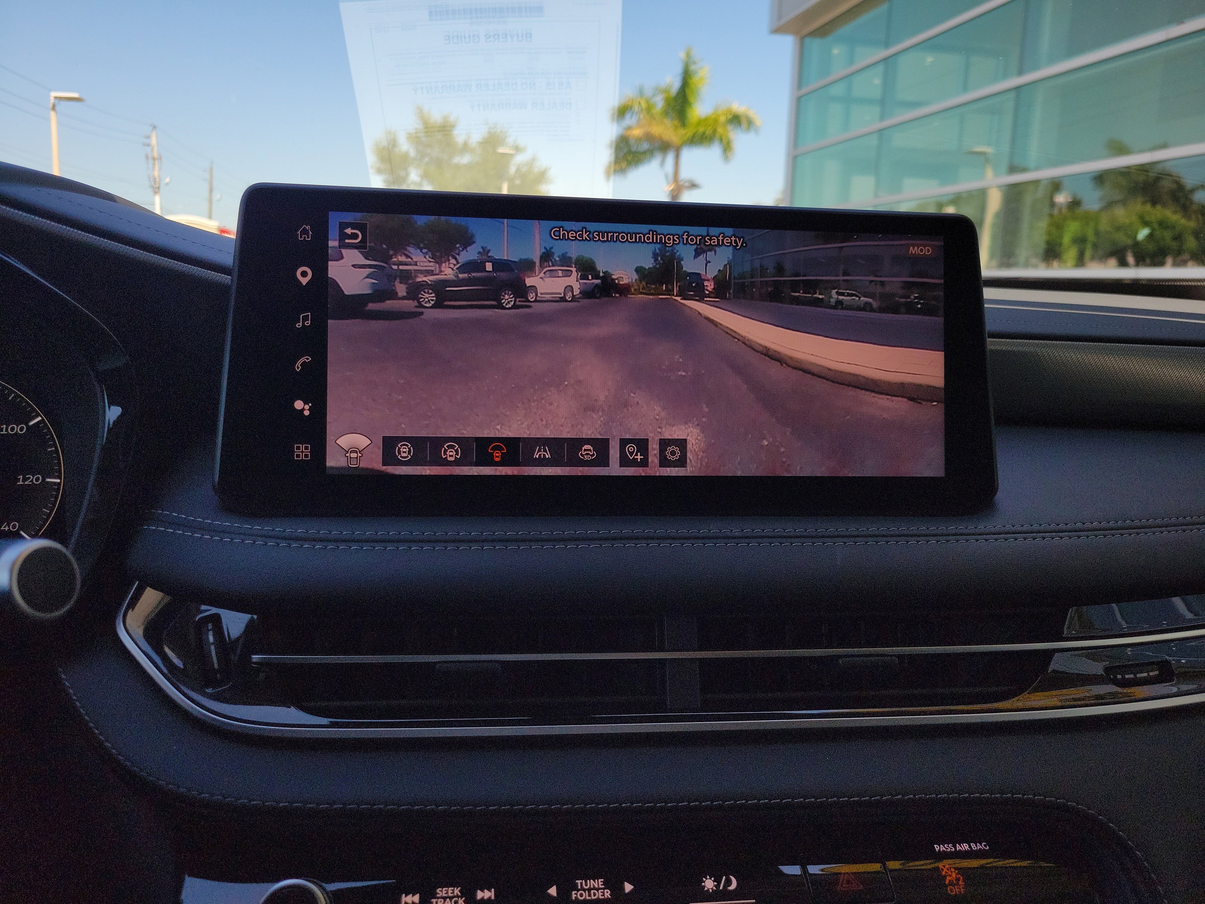 Certified 2026 INFINITI QX60 Luxe w/ Cargo Package image 22