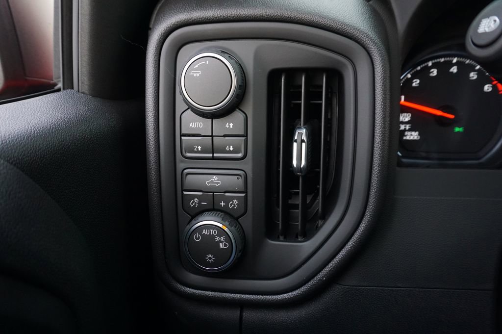 New 2026 Chevrolet Silverado 1500 Custom Trail Boss image 20