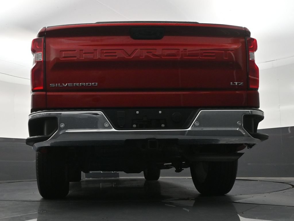 Used 2024 Chevrolet Silverado 1500 LTZ RWD image 27