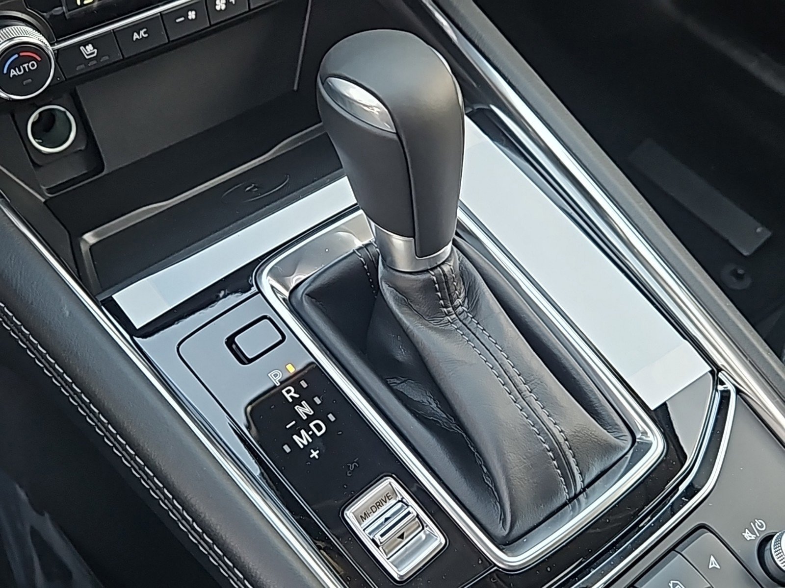 New 2025 MAZDA CX-5 AWD 2.5 S w/ Premium Plus Pkg image 6