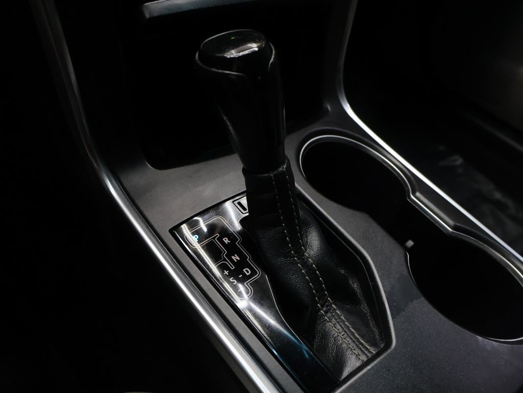 Used 2016 Toyota Camry SE image 23