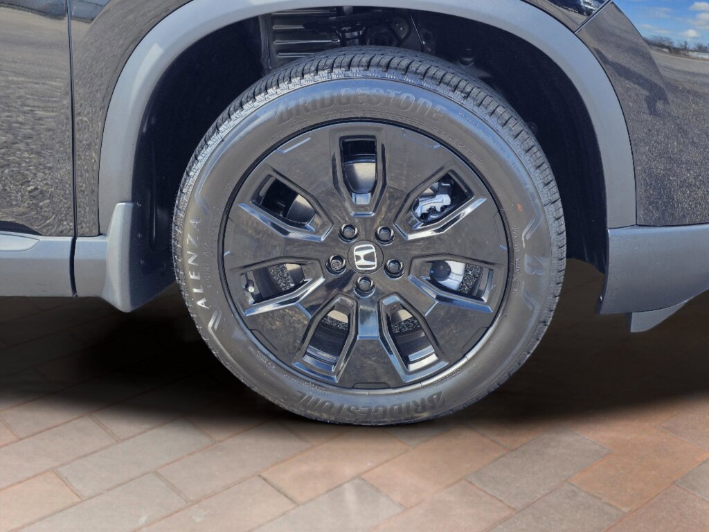 New 2026 Honda Pilot Black Edition image 6
