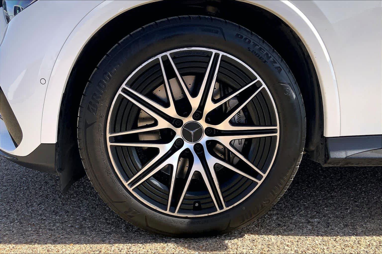 Used 2025 Mercedes-Benz GLC 43 AMG 4MATIC image 15
