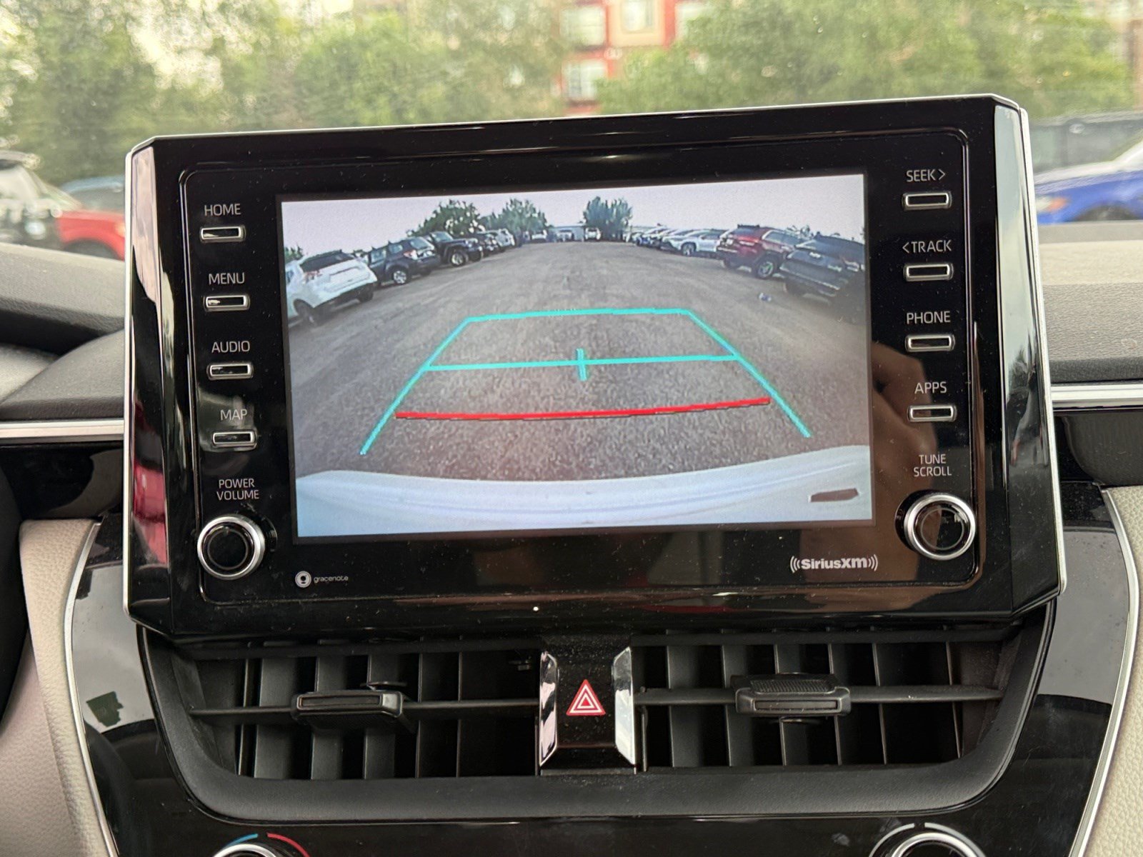 Used 2021 Toyota Corolla LE FWD image 27