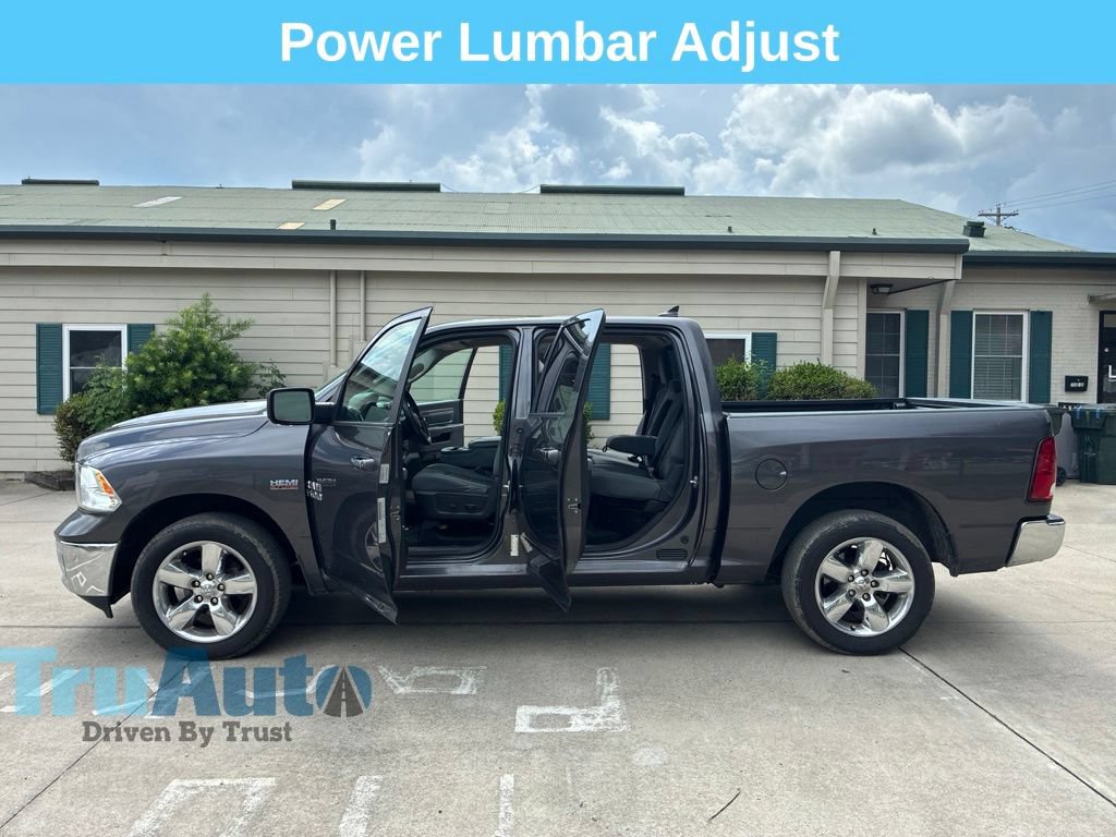 Used 2017 RAM 1500 Big Horn RWD image 14