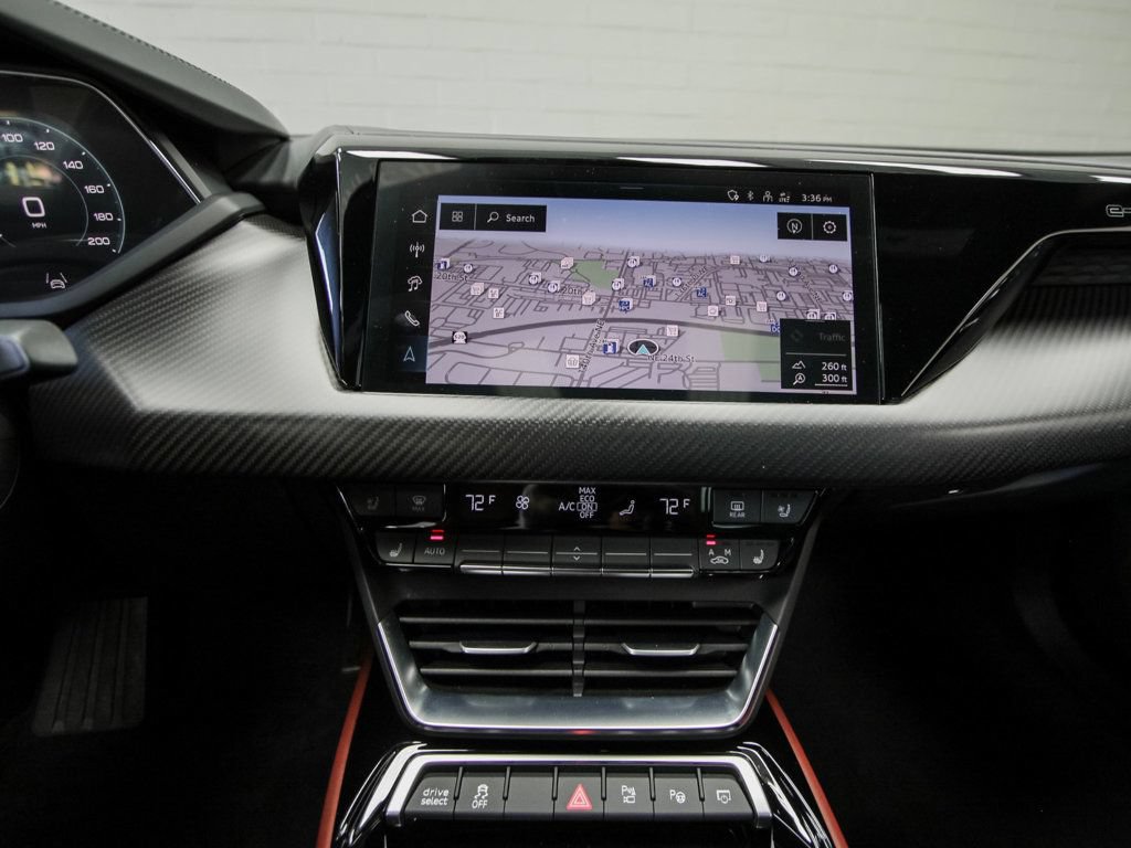 Used 2024 Audi e-tron GT Prestige AWD/4WD image 16