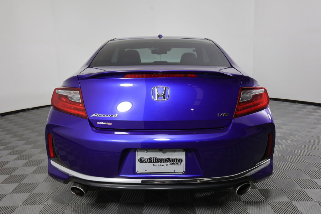 Used 2017 Honda Accord EX-L image 3