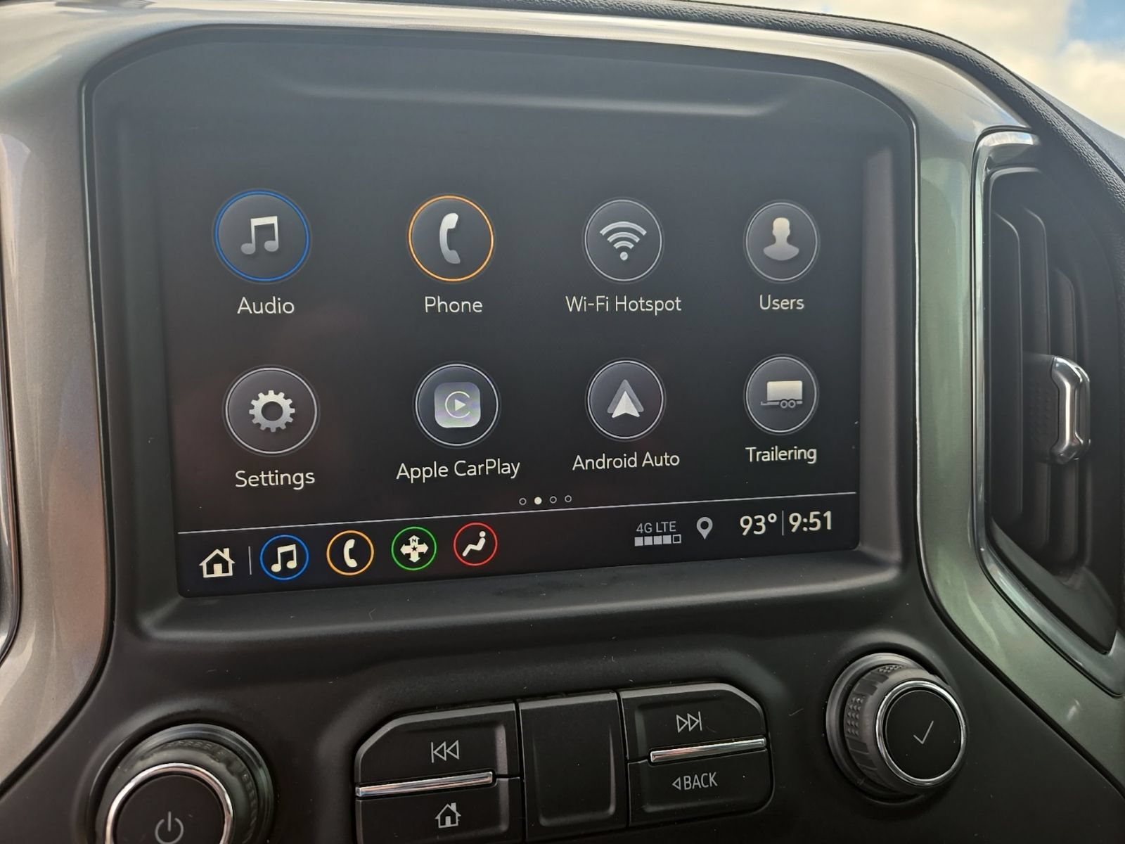 Used 2019 Chevrolet Silverado 1500 RST AWD/4WD image 14