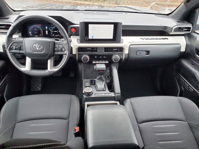 Used 2024 Toyota Tacoma TRD Off-Road image 11