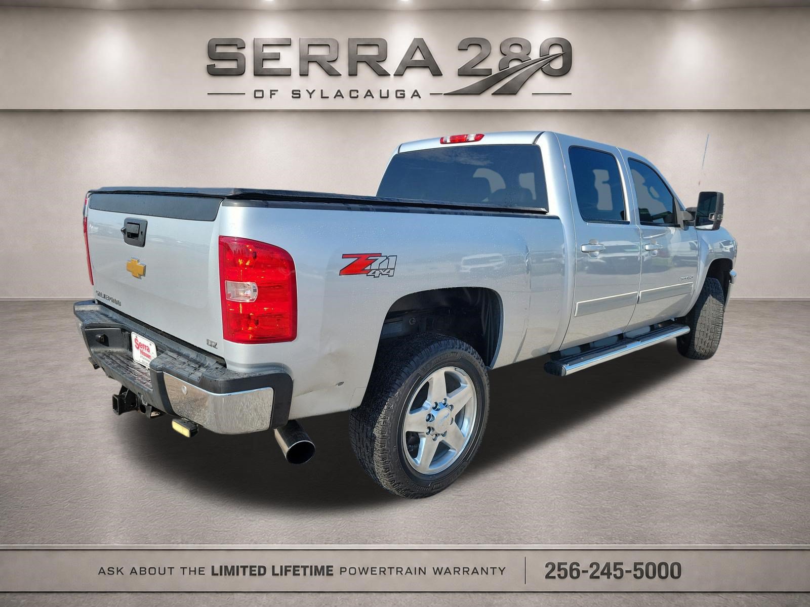 Used 2014 Chevrolet Silverado 2500 LTZ w/ LTZ Plus Package AWD/4WD image 5