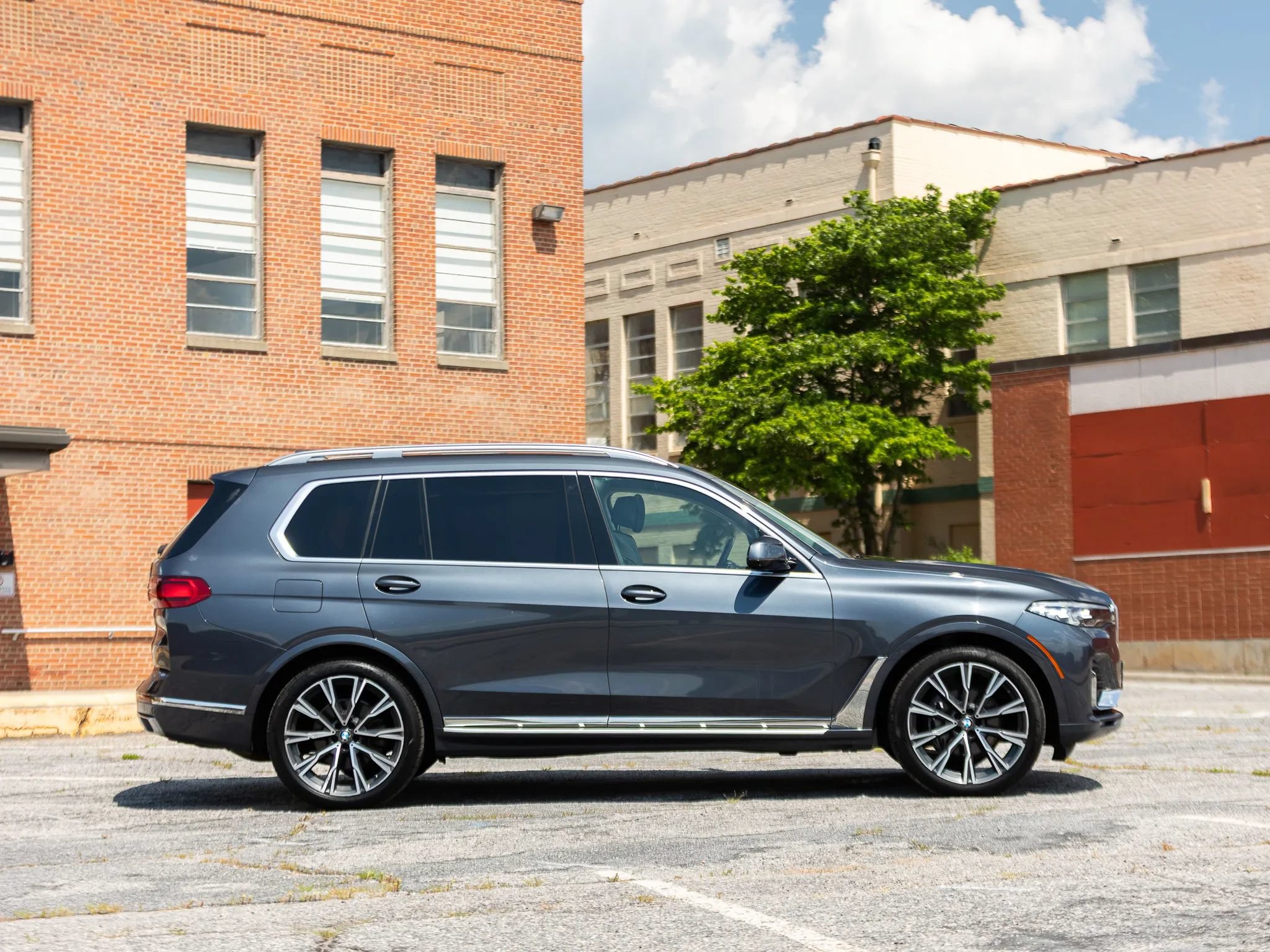 Used 2019 BMW X7 xDrive40i w/ Premium Package AWD/4WD image 7