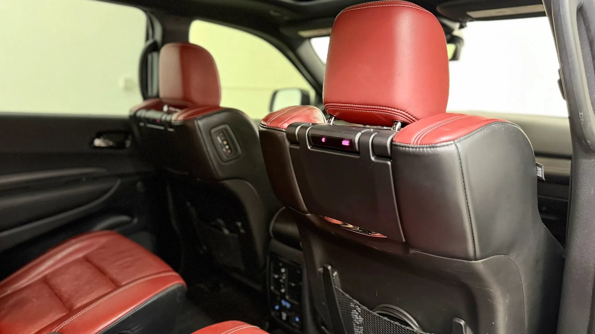 Used 2021 Dodge Durango SRT w/ Black Package AWD/4WD image 36
