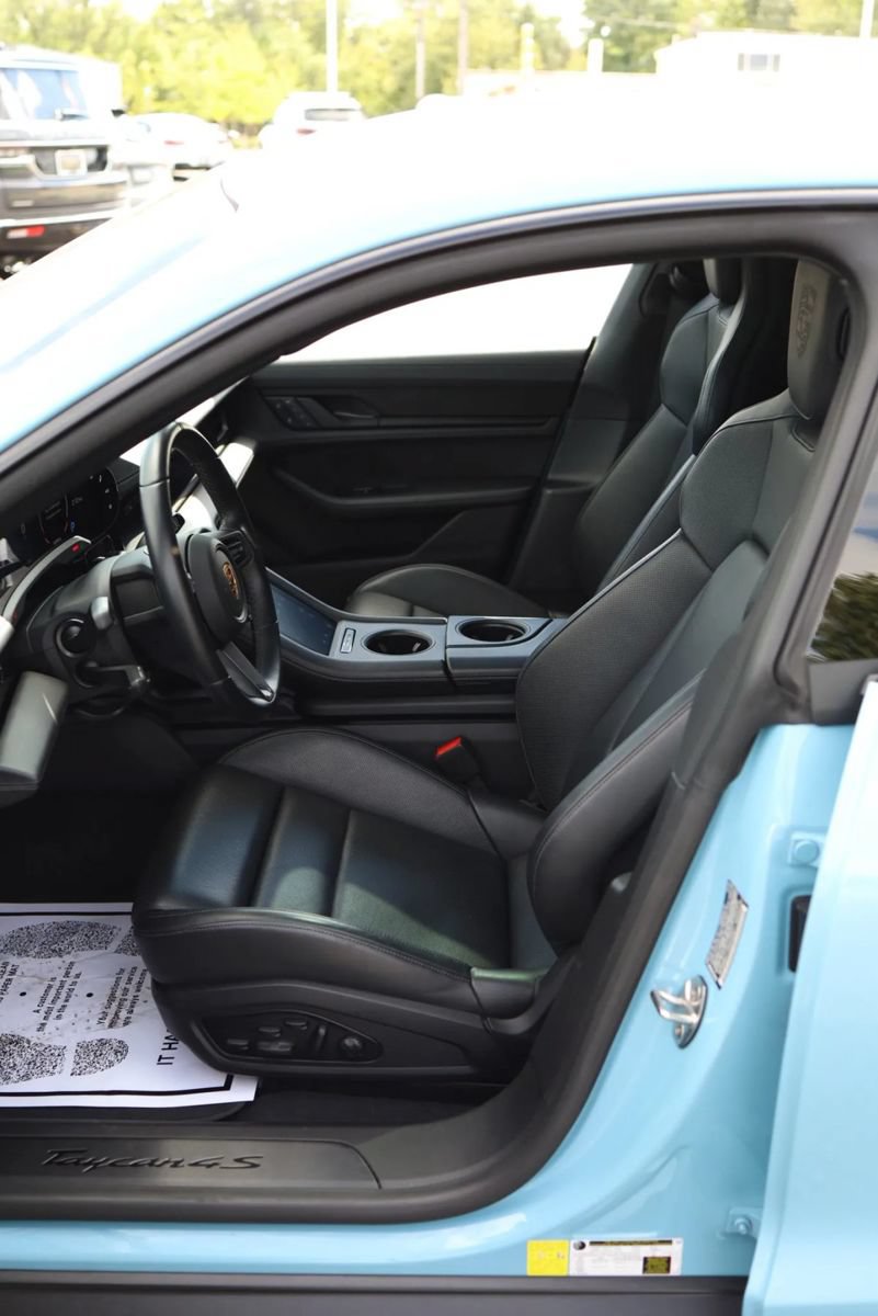 Used 2024 Porsche Taycan 4S AWD/4WD image 16