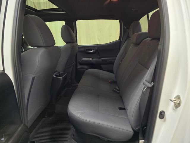 Used 2017 Toyota Tacoma TRD Off-Road w/ Premium & Technology Package image 27