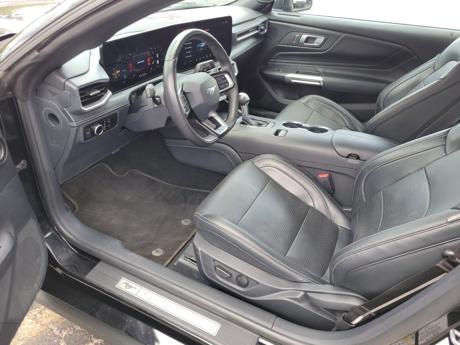 Certified 2024 Ford Mustang Premium image 17