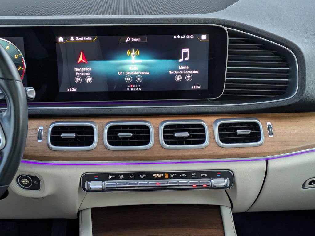 Used 2022 Mercedes-Benz GLE 350 w/ AMG Line Exterior image 19