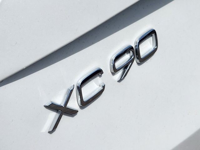 New 2026 Volvo XC90 T8 Plus AWD/4WD image 16