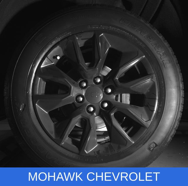 Used 2021 Chevrolet Silverado 1500 Custom AWD/4WD image 10