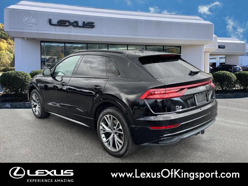 Used 2021 Audi Q8 Premium w/ Black Optic Package image 3