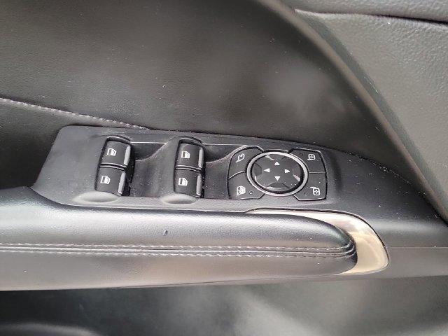 Used 2017 Lincoln MKC Select w/ Select Plus Package FWD image 18