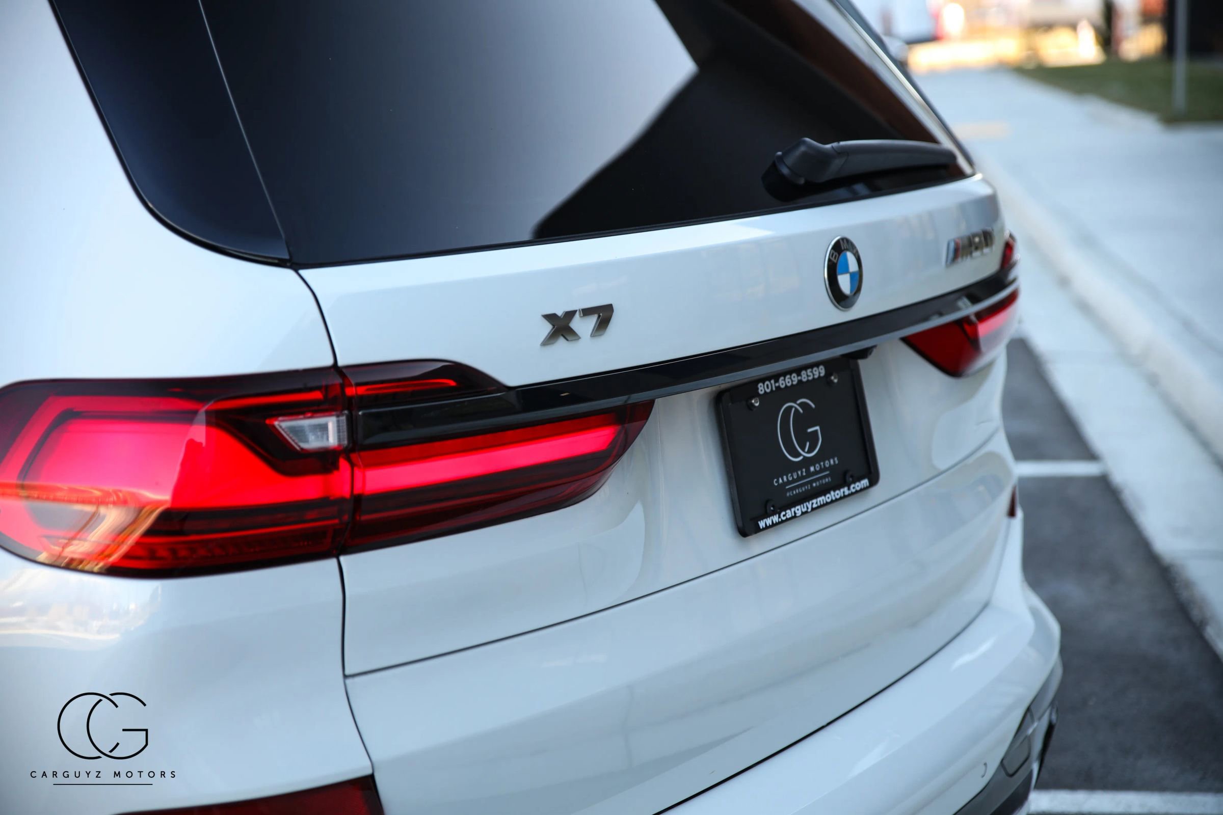 Used 2020 BMW X7 M50i w/ Dynamic Handling Package image 13