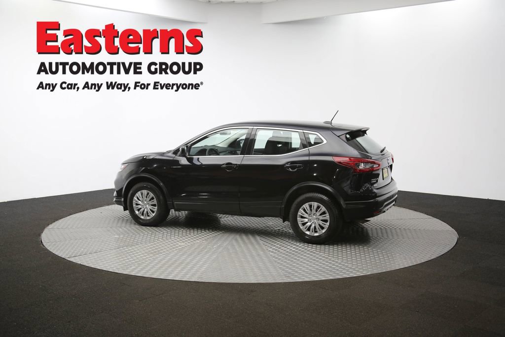 Used 2020 Nissan Rogue Sport S image 60