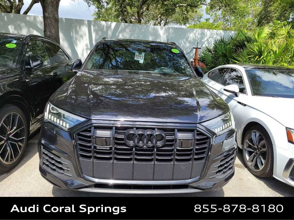 Used 2021 Audi Q7 3.0T Prestige w/ Prestige Package AWD/4WD image 13