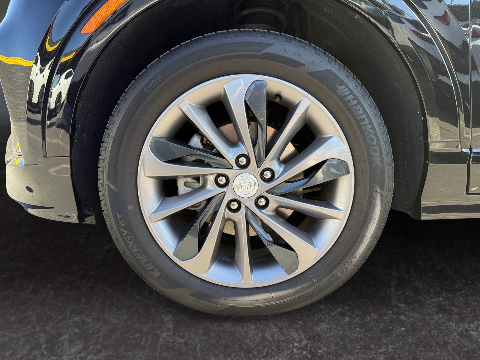 Used 2023 Buick Encore GX Select w/ Sport Touring Package image 14