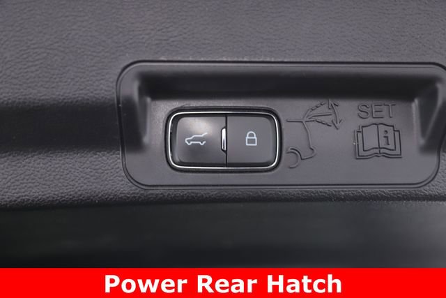 Used 2023 Ford Explorer XLT w/ Equipment Group 202A AWD/4WD image 29
