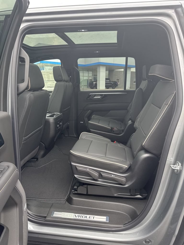 New 2026 Chevrolet Suburban Premier w/ Sun And Tow Package AWD/4WD image 50