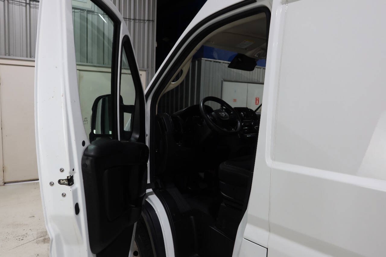 Used 2023 RAM ProMaster 3500 w/ Driver Convenience Group FWD image 19