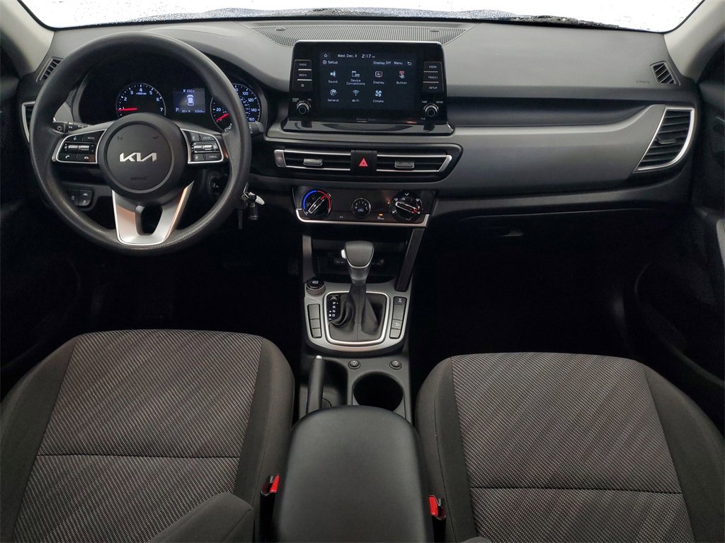 Certified 2022 Kia Seltos LX image 15