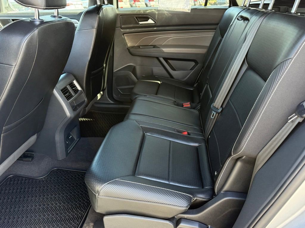 Certified 2022 Volkswagen Atlas Cross Sport SE AWD/4WD image 27