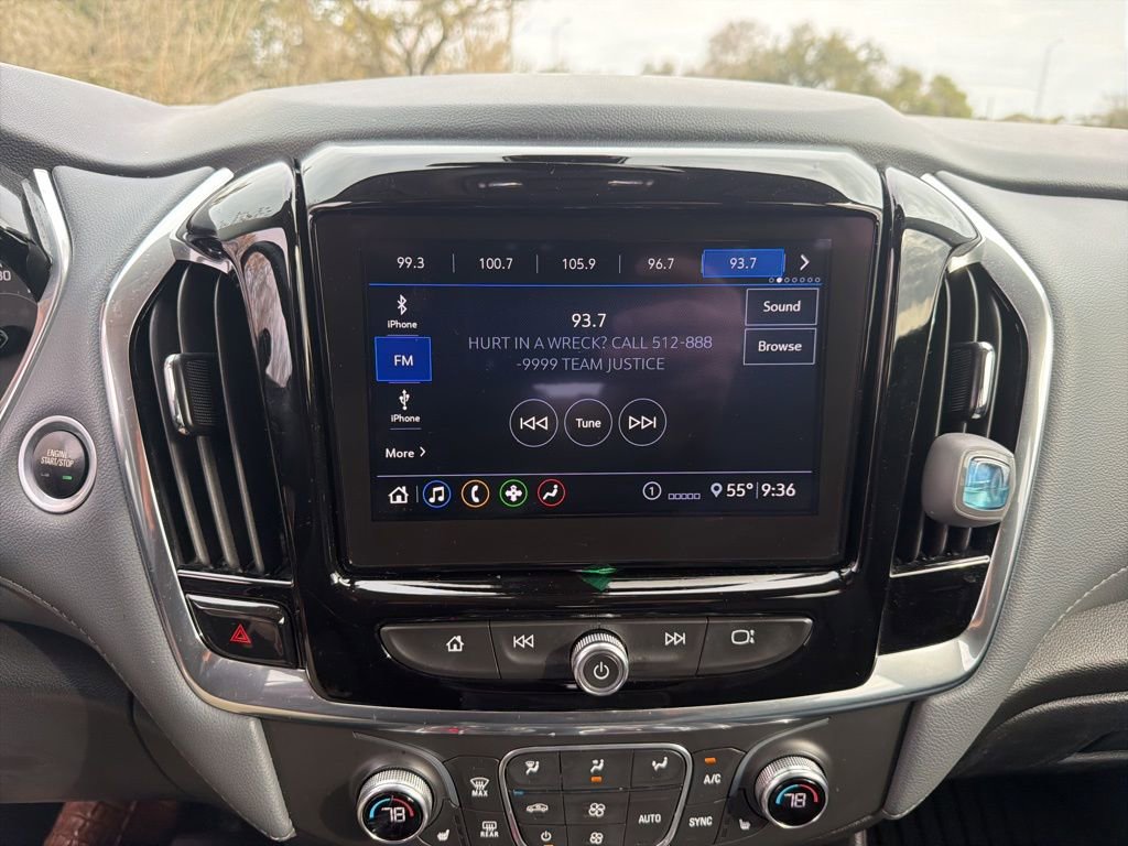 Used 2020 Chevrolet Traverse LT w/ LPO, Blackout Package image 7