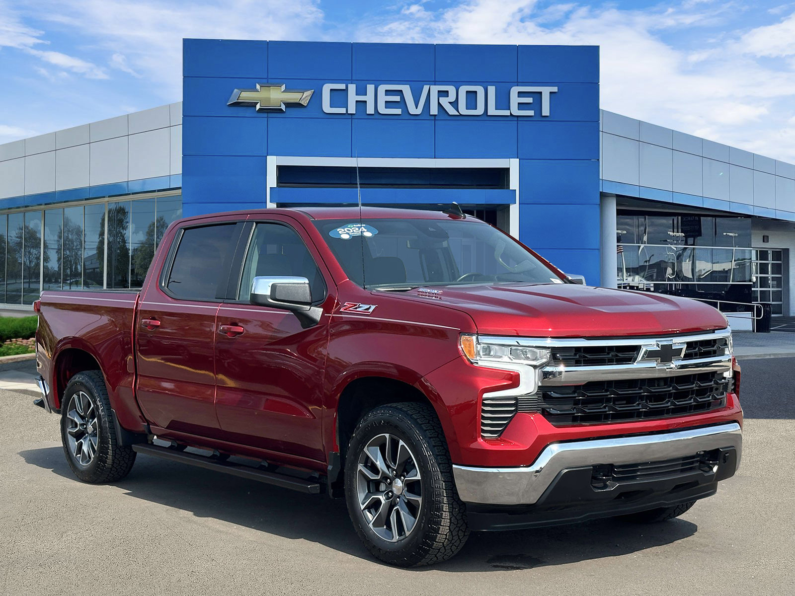 Certified 2024 Chevrolet Silverado 1500 LT w/ Z71 Off-Road Package AWD/4WD image 6