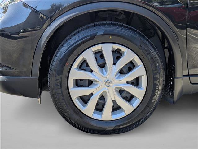 Used 2020 Nissan Rogue S image 23