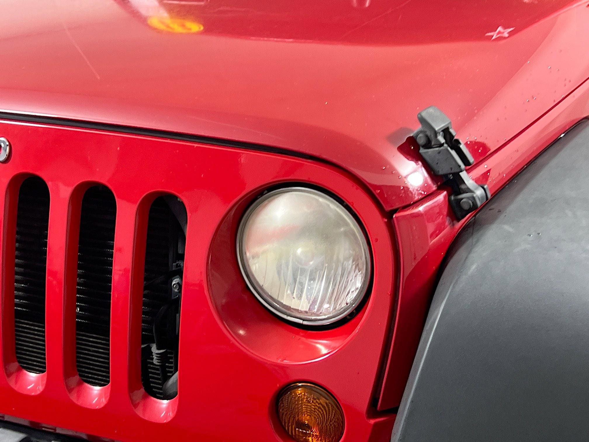 Used 2013 Jeep Wrangler Sport AWD/4WD image 11