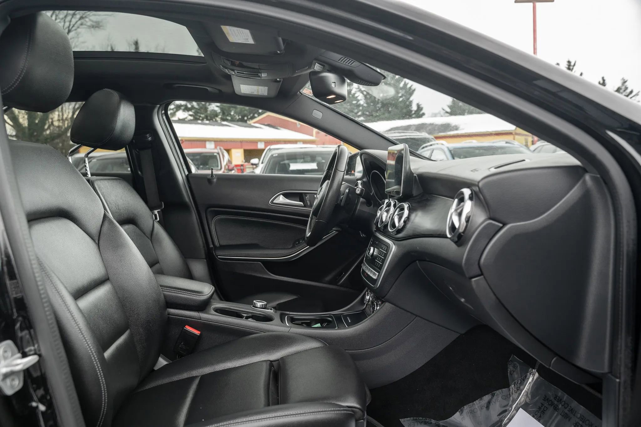 Used 2018 Mercedes-Benz GLA 250 GLA 250 4MATIC Sport Utility 4 image 13