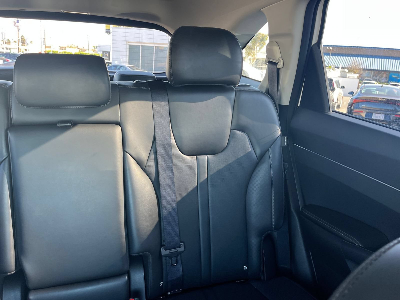 Used 2024 Kia Sorento S FWD image 39
